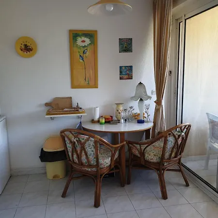 Port Frejus Studio Cabine 100M Des Plages 4 Person Buitenkant foto