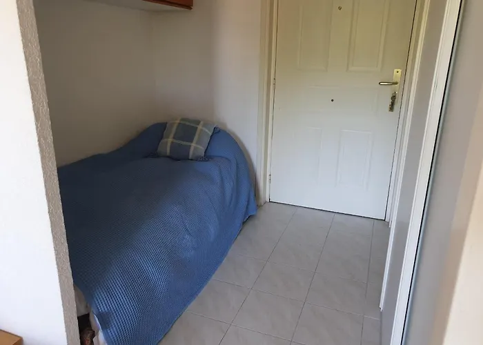 Port Frejus Studio Cabine 100M Des Plages 4 Person
