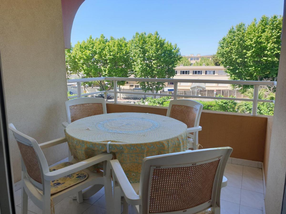 Appartement Port 100m Des Plages 4 Person Fréjus